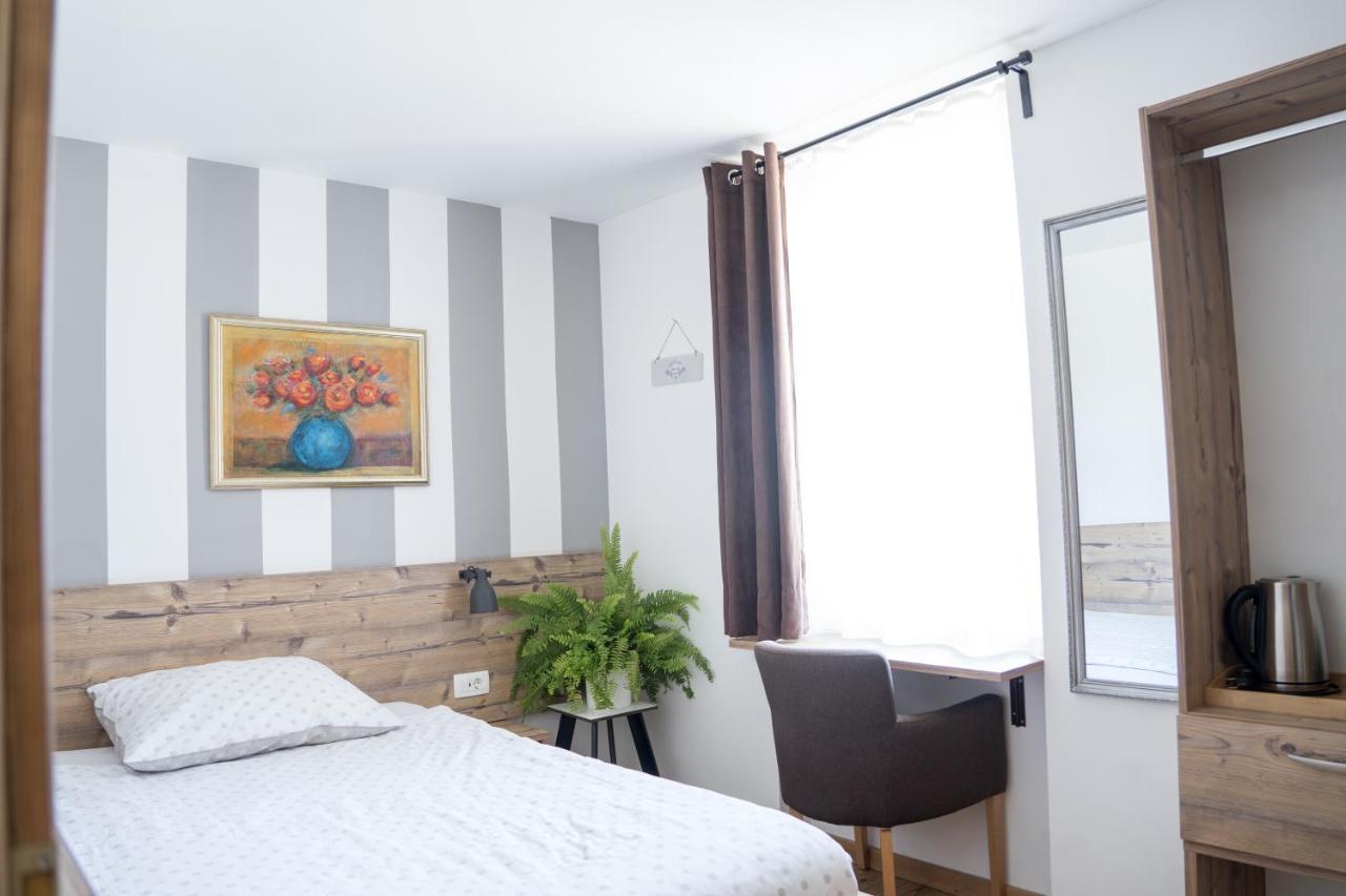 Hisa Poljana Rooms Prevalje Luaran gambar