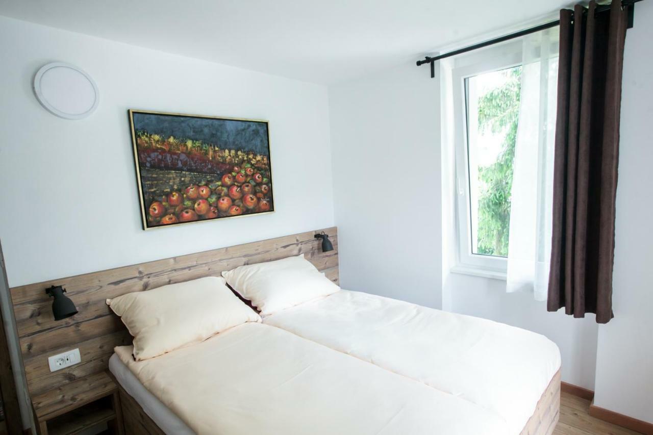 Hisa Poljana Rooms Prevalje Luaran gambar
